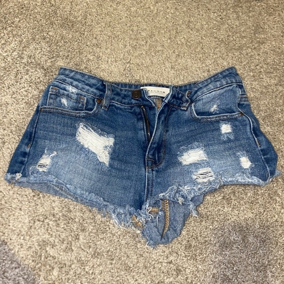 Pacsun high rise denim shorts - Picture 1 of 3